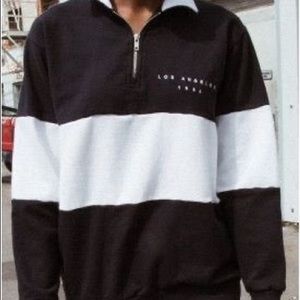 Brandy Melville Los Angeles 1/4 Zip Sweatshirt